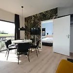 Hofresidentie Amalia Met Hottub & Sauna | Prive Zwemvijver | 20 Pers. * Kotten