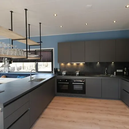Apartment Hofparken Wiltershaar - Groepsaccommodatie Met Prive Wellness Kotten