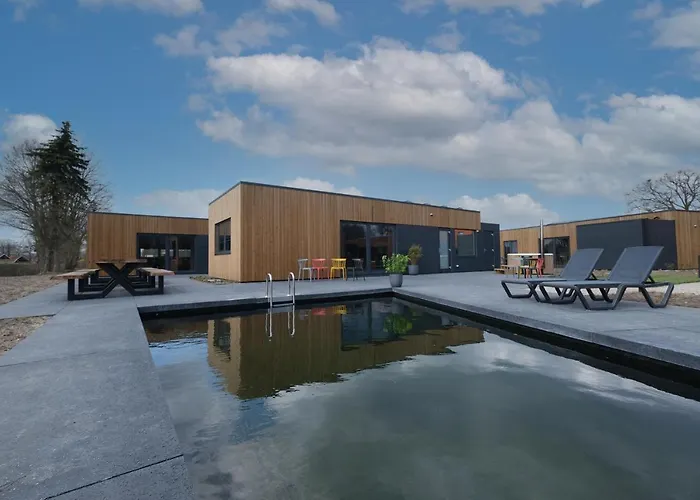 Apartmán Hofresidentie Amalia Met Hottub & Sauna | Prive Zwemvijver | 20 Pers.